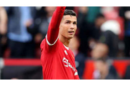 36歳ロナウド、ユナイテッド復帰戦で2ゴール！スタンドの母親は泣く 画像