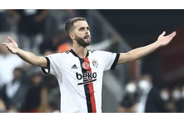 バルサ冷遇のピャニッチ、ベシクタシュ初戦7分でいきなり超アシスト！ 画像