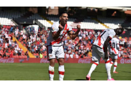 背番号3になった35歳ファルカオ、即ゴール！「一瞬で殺す嗅覚」がこれ 画像