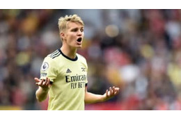 冨安にはやさしいウーデゴール、アーセナルの味方に怒る 画像