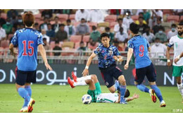 日本代表、サウジに0-1敗戦…五分の展開から柴崎の痛恨ミスで決勝点を許す 画像