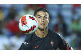 ロナウド、いろいろおかしいCMでニンジャっぽくなる 画像