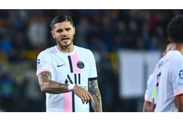 不倫で寝盗った嫁とドロ沼のイカルディ、PSGの練習を休む 画像