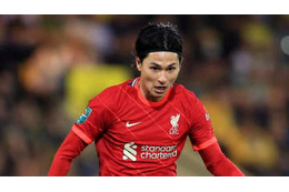 南野拓実、リヴァプールの“解決策”としてMF起用？現地紙提案 画像