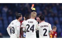 モウリーニョが怒ったミラン戦の主審、問題PKで職務停止に 画像