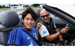 冨安健洋がコラシナツから聞いた「”内田女子”バス2台満載事件」がすごい 画像