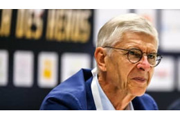 「“ヘアドライヤー”で選手を怒鳴るのはダメ」 ヴェンゲルがその理由を説明 画像