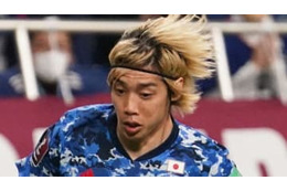 「幻のスーパーゴール」はどうやって生まれた？伊東純也が振り返った 画像