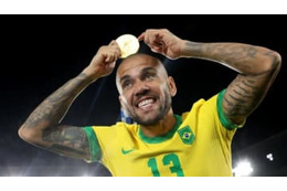 バルセロナ、38歳ダニ・アウヴェスの復帰を正式発表！ 画像