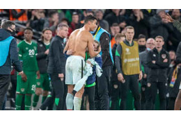 ロナウド、11歳の乱入少女を感涙させた「神対応シーン」がこちら 画像