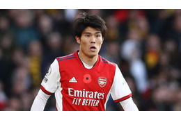 「冨安を尊敬しているし、好きだ」アーセナルで控えになった右SBが告白 画像