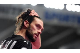 無所属アンディ・キャロル、レディングと超短期契約　来年1月まで 画像