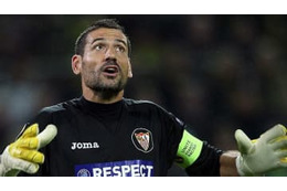 あの名守護神の息子GKが決めた！90分の超ロングシュートがすごい 画像