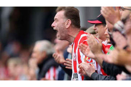 ブレントフォード、異例の「再来年までユニ変更なし」。理由は”SDGs” 画像