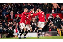 アーセナルファンの愚行で自閉症の少年負傷…ユナイテッド選手が救いの手 画像