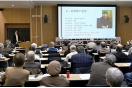 中国で拘束の父、長男が解放訴え 画像