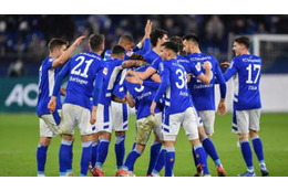 財政難シャルケ、昇格できないなら…職員650人の給与削減へ 画像