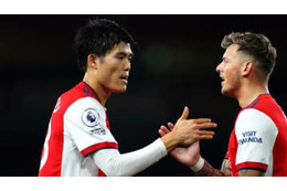 冨安にベン・ホワイトがパスしない理由は「鬼才ビエルサの指導」　英紙指摘 画像