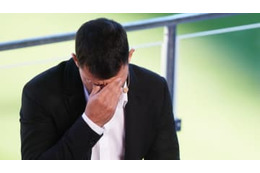 心臓病のアグエロ、引退発表…会見で涙を流す 画像