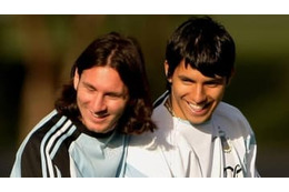 親友メッシ、引退のアグエロへメッセージ…「とても辛い」 画像