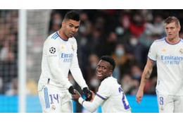 カゼミロ、ヴィニシウスへの指導が話題「マスクしろ」 画像