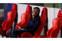 バルセロナ、セティエン監督の未払い給与を支払い開始 画像