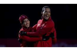 ファンダイク、南野の股を抜こうとする！その結果がこちら 画像