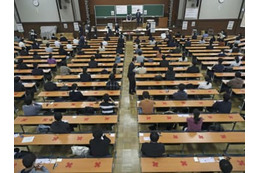 オミクロン株接触者の受験容認 画像