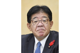 総務相が5G網の整備加速を要請 画像