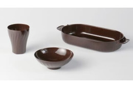 野球バットの廃材でプラ代替素材 画像