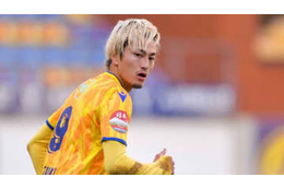 鹿島に電撃復帰の鈴木優磨、意味深なつぶやきをする 画像