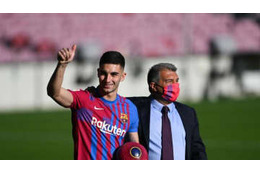 バルセロナ、トーレス登録不可の「解決策」…デンベレとマルシャルを交換か 画像