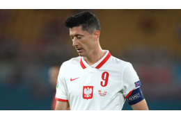 「不信感と失望…最悪だ」レヴァンドフスキ、代表監督の“裏切り”を斬る 画像