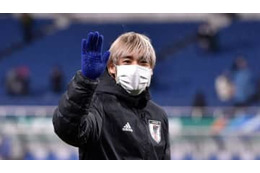 ヘッドで追加点の伊東純也、「雄太くんのボールが良かった」 画像