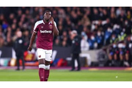 猫虐待のズマ、敵だけでなく味方ファンもブーイング…レジェンドも起用批判 画像