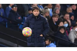 シティ撃破で狂喜のコンテ監督、トッテナム選手にシカトされる 画像