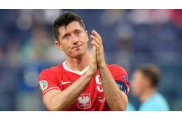 「ウクライナの犠牲者と連帯」レヴァンドフスキ、ロシア戦への声明発表 画像