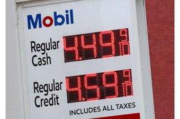 NY原油、一時130ドル台 画像