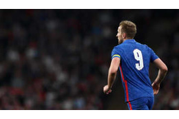 なぜイングランド代表は「名前なしユニフォーム」で戦ったのか　その理由は 画像