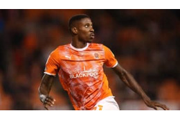 ゲイ告白選手の同僚、過去の同性愛嫌悪ツイートで炎上…削除して謝罪 画像