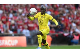 カンテが高級車メルセデスではなくミニクーパーに乗り続けるワケ 画像