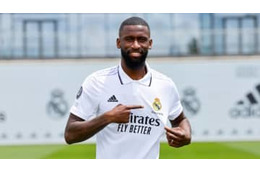 レアル移籍のリュディガー、リヴァプールにも軽く触れたワケ 画像