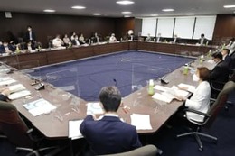 最低賃金、31円を正式決定 画像