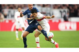 日本代表MF遠藤航、シュトゥットガルトでの渾身ゴールがこれだ（動画あり） 画像