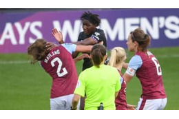 なでしこ選手も見た…女子選手の「顔面ブン殴り一発退場」がこわすぎ 画像