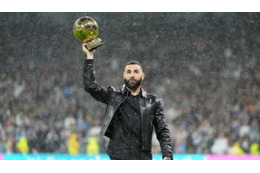 ベンゼマよりすごかった！？松井大輔が「化け物」扱いする“超天才”ドリブラー 画像