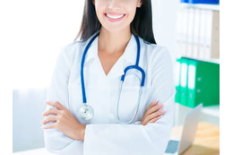 女医ブランドを利用してメディアに出始めた妻。次第に露出が激しくなり夫婦に亀裂が… 画像