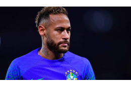 ネイマール、謝る…W杯直前に味方を削りかけた“ひやり”シーン 画像