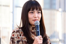 川口春奈、寝起きと寝る前は“エゴサ”「たまに返信しちゃったりする」 画像