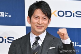 岡田准一、ジャニーズ退所発表の三宅健にエール 画像